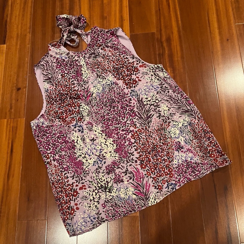 White House Black Market WHBM Purple‎ Floral Top Halter Neck Sleeveless Sz Small